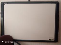 Интерактивная доска «ActivBoard»
Интерактивная доска помогает вовлечь в работу всех детей. Воспитатели могут быстро переходить от одного задания к другому, от наглядности к слову и наоборот. Она способствует повышению динамики воспитательно -  образовательного процесса, помогает детям лучше усваивать новую информацию.
